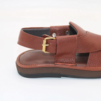 Adjustable buckle strap on Kaptaan Mustard Chappal